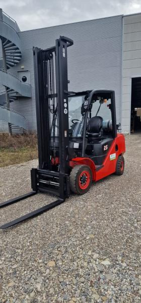 Hangcha XF25 fenwick - Газокар: снимка 3 Hangcha XF25 fenwick - Газокар: снимка 3