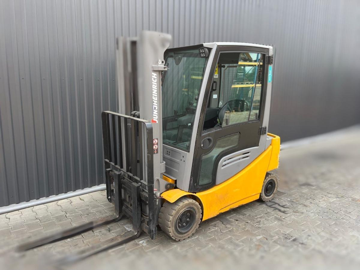 Jungheinrich EFG320 SL - Електрокар: снимка 1 Jungheinrich EFG320 SL - Електрокар: снимка 1