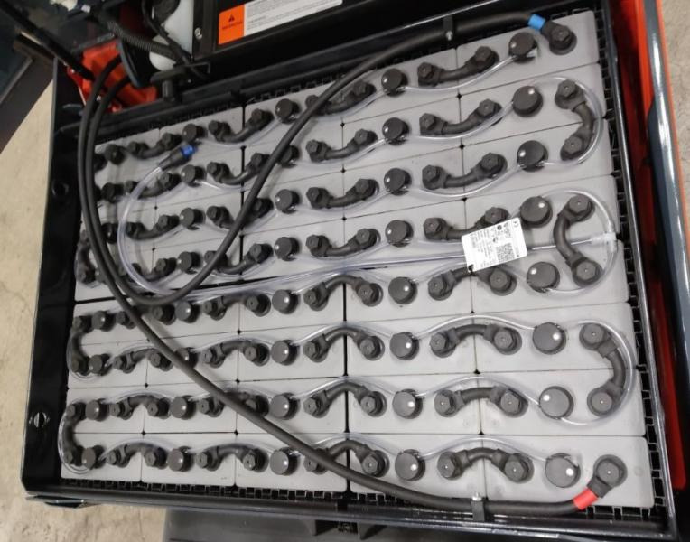 Toyota - Електрокар: снимка 4 Toyota - Електрокар: снимка 4