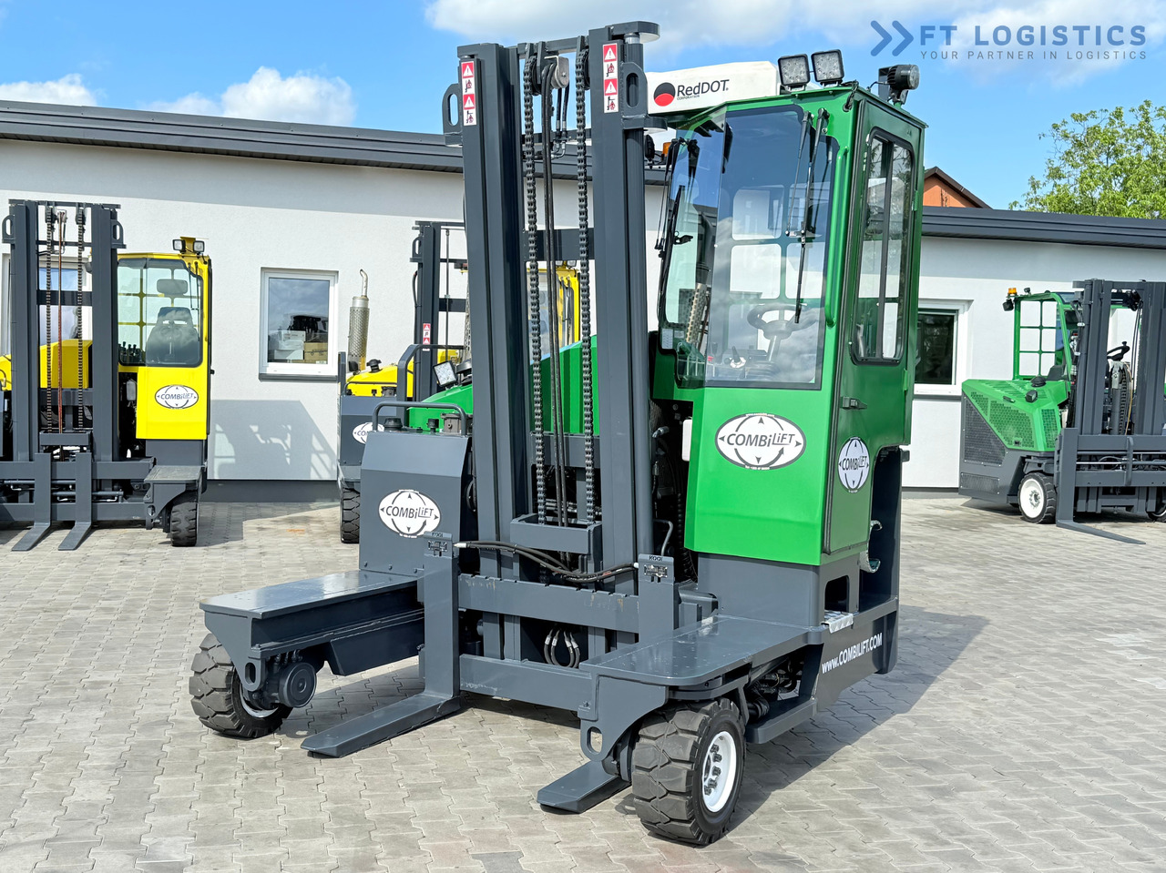 COMBILIFT C3500 / DUPLEX 4100MM / GAS / EXTENDABLE FORKS / CABIN / HEATING + AIR CONDITIONING / LIKE NEW - Ричтрак с движение в 4 посоки: снимка 2 COMBILIFT C3500 / DUPLEX 4100MM / GAS / EXTENDABLE FORKS / CABIN / HEATING + AIR CONDITIONING / LIKE NEW - Ричтрак с движение в 4 посоки: снимка 2