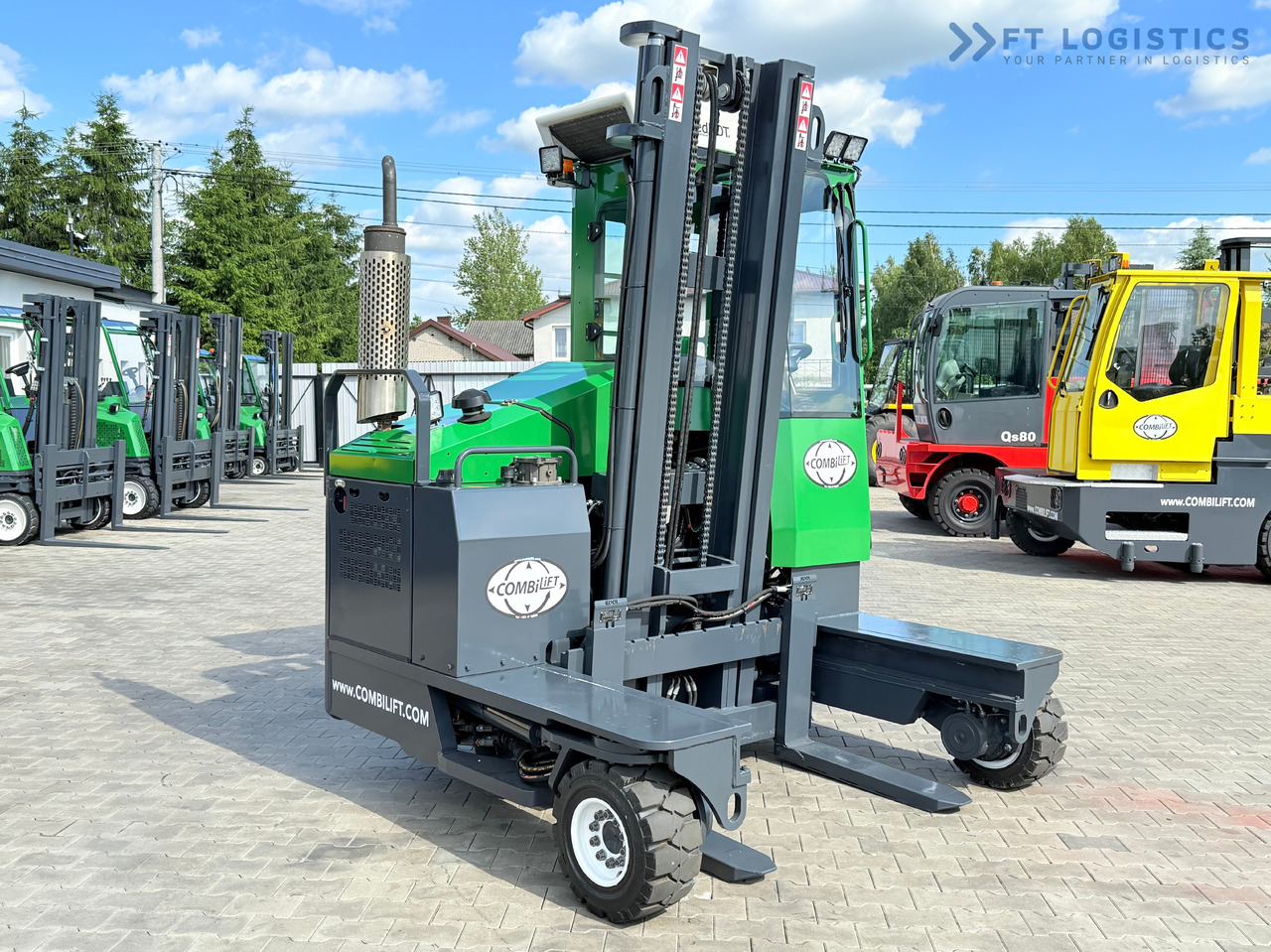 COMBILIFT C3500 / DUPLEX 4100MM / GAS / EXTENDABLE FORKS / CABIN / HEATING + AIR CONDITIONING / LIKE NEW - Ричтрак с движение в 4 посоки: снимка 5 COMBILIFT C3500 / DUPLEX 4100MM / GAS / EXTENDABLE FORKS / CABIN / HEATING + AIR CONDITIONING / LIKE NEW - Ричтрак с движение в 4 посоки: снимка 5