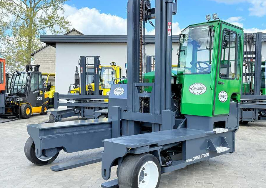 Combilift C10000 / DIESEL / DUPLEX - 4200MM / LIKE NEW - Ричтрак с движение в 4 посоки: снимка 3 Combilift C10000 / DIESEL / DUPLEX - 4200MM / LIKE NEW - Ричтрак с движение в 4 посоки: снимка 3