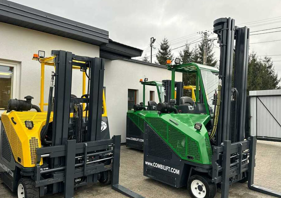 Combilift C2500CB-Triplex 6000mm -Only 4658 hours - Ричтрак с движение в 4 посоки: снимка 3 Combilift C2500CB-Triplex 6000mm -Only 4658 hours - Ричтрак с движение в 4 посоки: снимка 3
