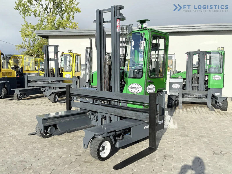 Combilift C3000 / DIESEL / DUPLEX 4200MM / FREE LIFT / WIDE FORK POSITIONER / FULL CABIN / EXCELLENT CONDITION / Wide range of four-way an - Ричтрак с движение в 4 посоки: снимка 2 Combilift C3000 / DIESEL / DUPLEX 4200MM / FREE LIFT / WIDE FORK POSITIONER / FULL CABIN / EXCELLENT CONDITION / Wide range of four-way an - Ричтрак с движение в 4 посоки: снимка 2