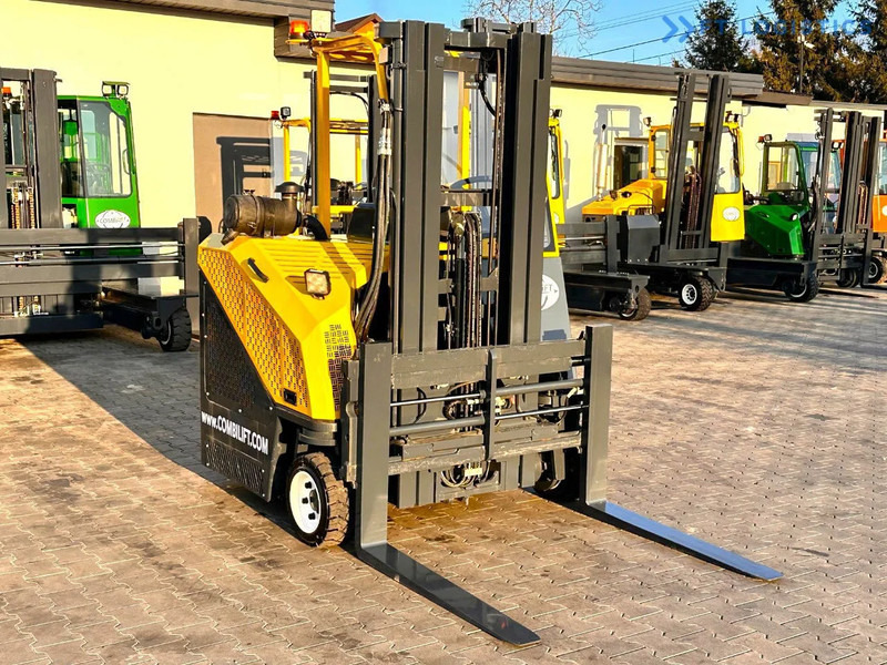 Combilift C3000CB / LPG / TRIPLEX - 4900MM / LPG / FREE LIFT / FORK POSITIONER C3000CB / LPG / TRIPLEX - 4900MM / LPG / FREE LIFT / FORK P - Ричтрак с движение в 4 посоки: снимка 4 Combilift C3000CB / LPG / TRIPLEX - 4900MM / LPG / FREE LIFT / FORK POSITIONER C3000CB / LPG / TRIPLEX - 4900MM / LPG / FREE LIFT / FORK P - Ричтрак с движение в 4 посоки: снимка 4