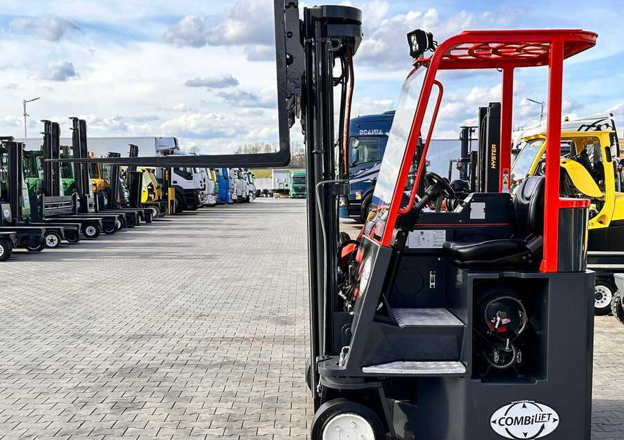 Combilift C3000CB / LPG / TRIPLEX / 5500MM / FREE LIFT / SIDE SHIFT + FORK POSITIONER / LIKE NEW - Ричтрак с движение в 4 посоки: снимка 1 Combilift C3000CB / LPG / TRIPLEX / 5500MM / FREE LIFT / SIDE SHIFT + FORK POSITIONER / LIKE NEW - Ричтрак с движение в 4 посоки: снимка 1
