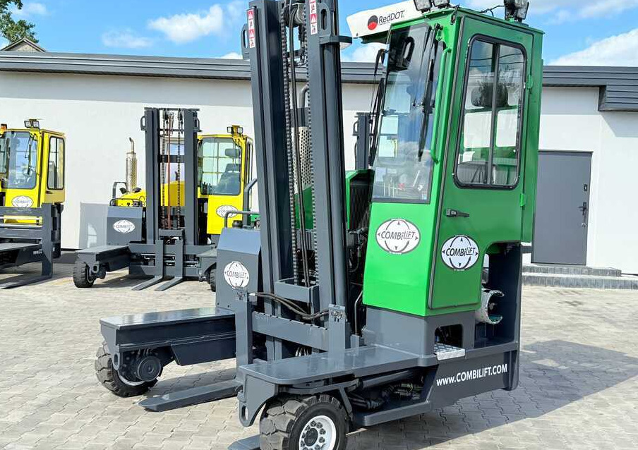 Combilift C3500 / DUPLEX 4100MM / GAS / EXTENDABLE FORKS / CABIN / HEATING + AIR CONDITIONING / LIKE NEW - Ричтрак с движение в 4 посоки: снимка 1 Combilift C3500 / DUPLEX 4100MM / GAS / EXTENDABLE FORKS / CABIN / HEATING + AIR CONDITIONING / LIKE NEW - Ричтрак с движение в 4 посоки: снимка 1