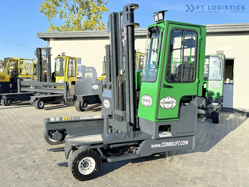 Combilift C4000 / DIESEL / DUPLEX 4100MM / FREE LIFT / SIDE SHIFT / FULL CABIN / EXCELLENT CONDITION / Wide range of four-way and side loa - Ричтрак с движение в 4 посоки: снимка 3 Combilift C4000 / DIESEL / DUPLEX 4100MM / FREE LIFT / SIDE SHIFT / FULL CABIN / EXCELLENT CONDITION / Wide range of four-way and side loa - Ричтрак с движение в 4 посоки: снимка 3