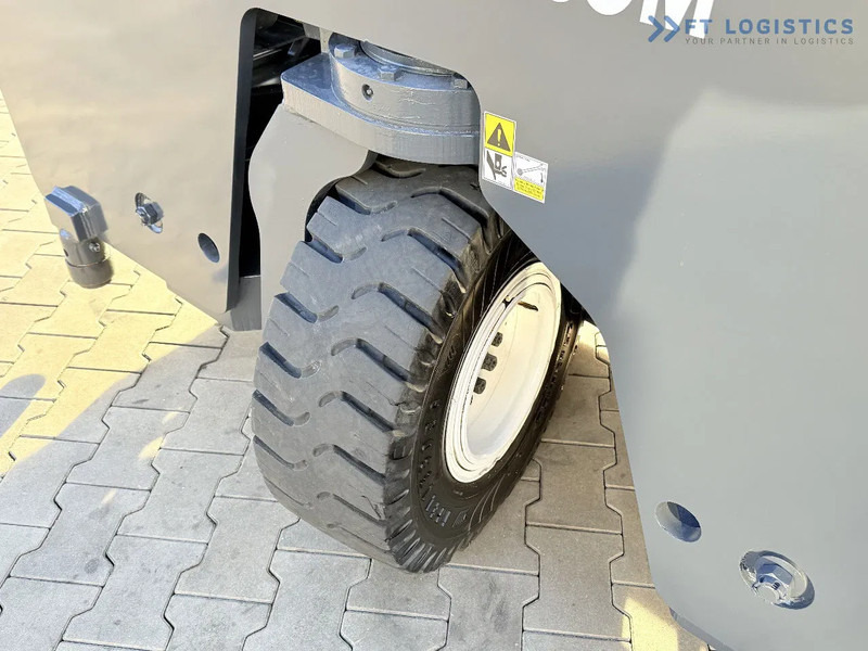 Ричтрак с движение в 4 посоки Combilift C4000 / GAS / TRIPLEX - 6900MM / FREE-LIFT / FULL CABIN C4000 / GAS / TRIPLEX - 6900MM / FREE-LIFT / FULL CABIN: снимка 7 Ричтрак с движение в 4 посоки Combilift C4000 / GAS / TRIPLEX - 6900MM / FREE-LIFT / FULL CABIN C4000 / GAS / TRIPLEX - 6900MM / FREE-LIFT / FULL CABIN: снимка 7