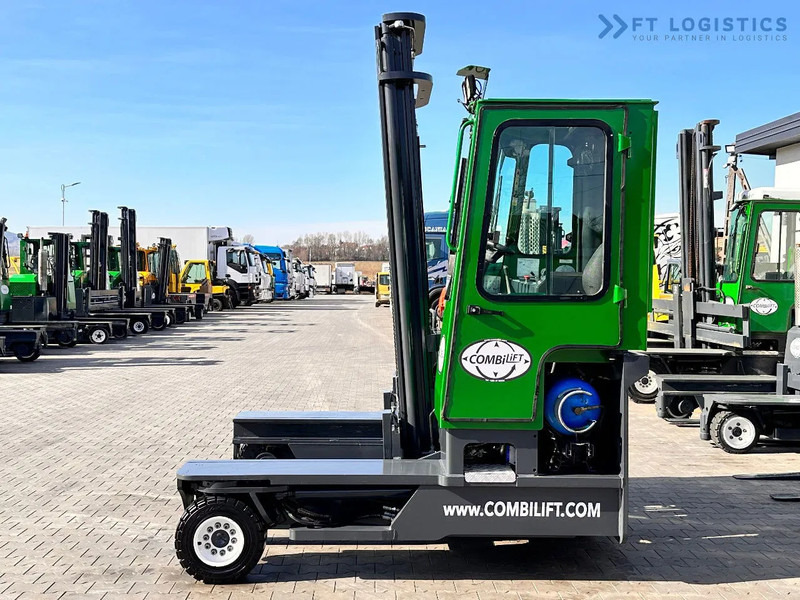 Combilift C4000 / LPG / DUPLEX / 4500MM / FREE LIFT / LIKE NEW C4000 / LPG / DUPLEX / 4500MM / FREE LIFT / LIKE NEW - Ричтрак с движение в 4 посоки: снимка 3 Combilift C4000 / LPG / DUPLEX / 4500MM / FREE LIFT / LIKE NEW C4000 / LPG / DUPLEX / 4500MM / FREE LIFT / LIKE NEW - Ричтрак с движение в 4 посоки: снимка 3