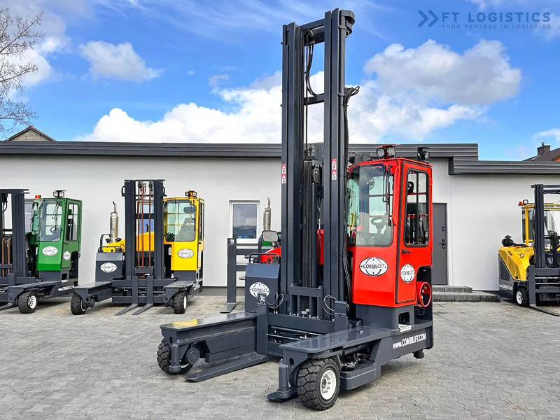 Combilift C4000 / TRIPLEX / 9300MM / FREE LIFT / POSITIONER / LPG / CABIN C4000 / TRIPLEX / 9300MM / FREE LIFT / POSITIONER / LPG / CABIN - Ричтрак с движение в 4 посоки: снимка 5 Combilift C4000 / TRIPLEX / 9300MM / FREE LIFT / POSITIONER / LPG / CABIN C4000 / TRIPLEX / 9300MM / FREE LIFT / POSITIONER / LPG / CABIN - Ричтрак с движение в 4 посоки: снимка 5