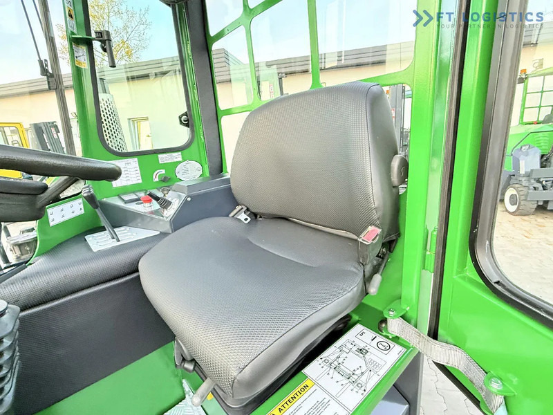 Ричтрак с движение в 4 посоки Combilift C4500 / DIESEL / DUPLEX 4000MM / WIDE FORK POSITIONER / HEATING / FULL CABIN / EXCELLENT CONDITION / A wide range of four-way an: снимка 15