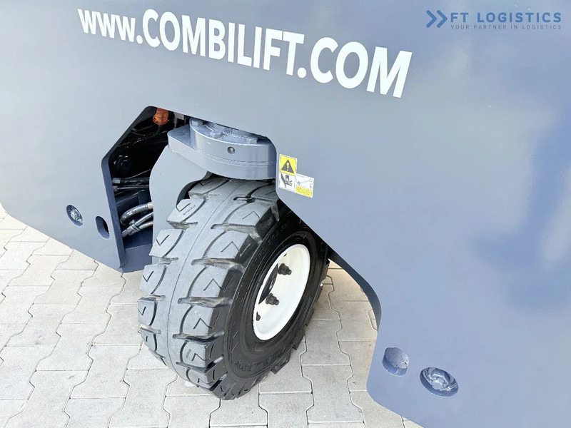 Ричтрак с движение в 4 посоки Combilift C4500 / DIESEL / DUPLEX 4000MM / WIDE FORK POSITIONER / HEATING / FULL CABIN / EXCELLENT CONDITION / A wide range of four-way an: снимка 9