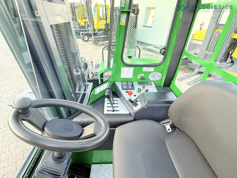 Ричтрак с движение в 4 посоки Combilift C4500 / DIESEL / DUPLEX 4000MM / WIDE FORK POSITIONER / HEATING / FULL CABIN / EXCELLENT CONDITION / A wide range of four-way an: снимка 20