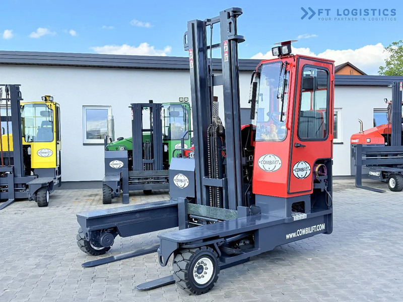 Combilift C4500 / GAS / DUPLEX - 4500MM / POSITIONER / FREE LIFT / FULL CABIN / ONLY 6178H / CONDITION - LIKE NEW! C4500 / GAS / DUPLEX - - Ричтрак с движение в 4 посоки: снимка 1 Combilift C4500 / GAS / DUPLEX - 4500MM / POSITIONER / FREE LIFT / FULL CABIN / ONLY 6178H / CONDITION - LIKE NEW! C4500 / GAS / DUPLEX - - Ричтрак с движение в 4 посоки: снимка 1