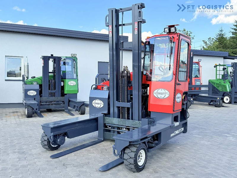 Combilift C4500 / GAS / DUPLEX - 4500MM / POSITIONER / FREE LIFT / FULL CABIN / ONLY 6178H / CONDITION - LIKE NEW! C4500 / GAS / DUPLEX - - Ричтрак с движение в 4 посоки: снимка 4 Combilift C4500 / GAS / DUPLEX - 4500MM / POSITIONER / FREE LIFT / FULL CABIN / ONLY 6178H / CONDITION - LIKE NEW! C4500 / GAS / DUPLEX - - Ричтрак с движение в 4 посоки: снимка 4