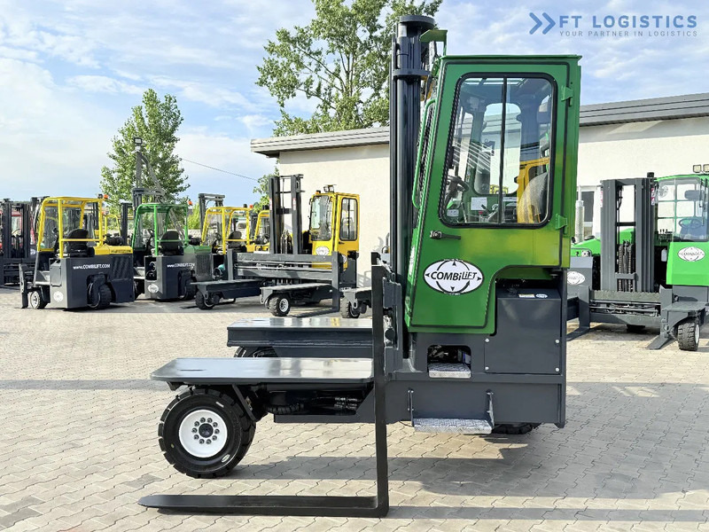 Combilift C5000XL / DIESEL / DUPLEX - 4000MM / WIDE FORK POSITIONER 3350MM / FULL HEATED CABIN / ONLY 6453H / CONDITION - LIKE NEW! C5000X - Ричтрак с движение в 4 посоки: снимка 4 Combilift C5000XL / DIESEL / DUPLEX - 4000MM / WIDE FORK POSITIONER 3350MM / FULL HEATED CABIN / ONLY 6453H / CONDITION - LIKE NEW! C5000X - Ричтрак с движение в 4 посоки: снимка 4