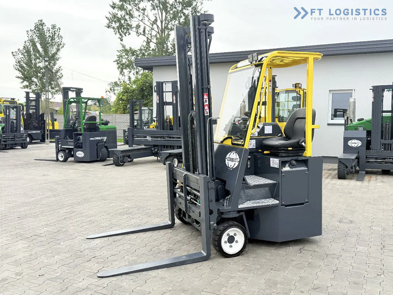 Combilift CB2500 / DUPLEX / 4100MM / DIESEL / FREE LIFT / FORK POSITIONER / SIDE SHIFT / LIKE NEW / Wide range of four-way and side loader - Ричтрак с движение в 4 посоки: снимка 2 Combilift CB2500 / DUPLEX / 4100MM / DIESEL / FREE LIFT / FORK POSITIONER / SIDE SHIFT / LIKE NEW / Wide range of four-way and side loader - Ричтрак с движение в 4 посоки: снимка 2