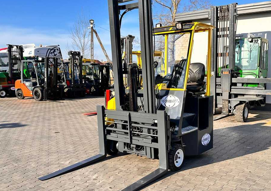 Combilift CB3000 / LPG / DUPLEX / 4000MM / FREE LIFT / NEW BAND TIRES / LIKE NEW - Ричтрак с движение в 4 посоки: снимка 2 Combilift CB3000 / LPG / DUPLEX / 4000MM / FREE LIFT / NEW BAND TIRES / LIKE NEW - Ричтрак с движение в 4 посоки: снимка 2