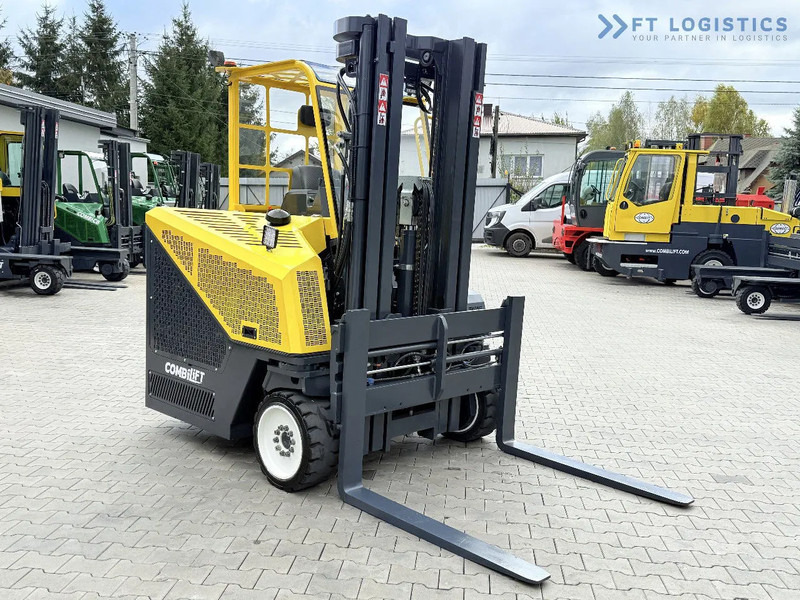 Combilift CB4000 / GAS / TRIPLEX 5200MM / FREE LIFT / FORK POSITIONER / SIDE SHIFT / EXCELLENT CONDITION / Wide range of four-way and side - Ричтрак с движение в 4 посоки: снимка 5 Combilift CB4000 / GAS / TRIPLEX 5200MM / FREE LIFT / FORK POSITIONER / SIDE SHIFT / EXCELLENT CONDITION / Wide range of four-way and side - Ричтрак с движение в 4 посоки: снимка 5