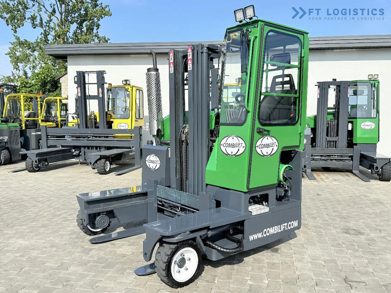 Combilift Combilift C2500 / GAS / TRIPLEX 4900MM / FREE LIFT / ONLY 2446 HOURS / FORK POSITIONER / FULL CABIN / PERFECT CONDITION / Wide r - Ричтрак с движение в 4 посоки: снимка 2 Combilift Combilift C2500 / GAS / TRIPLEX 4900MM / FREE LIFT / ONLY 2446 HOURS / FORK POSITIONER / FULL CABIN / PERFECT CONDITION / Wide r - Ричтрак с движение в 4 посоки: снимка 2