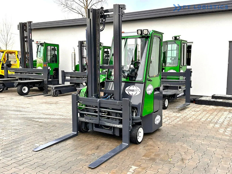 Combilift Combilift C3000CB - DUPLEX 4000mm - Year 2015 - / CABIN - HEATING / ONLY 6546 MTH / EXCELLENT CONDITION / LIKE NEW! Combilift C3 - Ричтрак с движение в 4 посоки: снимка 2 Combilift Combilift C3000CB - DUPLEX 4000mm - Year 2015 - / CABIN - HEATING / ONLY 6546 MTH / EXCELLENT CONDITION / LIKE NEW! Combilift C3 - Ричтрак с движение в 4 посоки: снимка 2