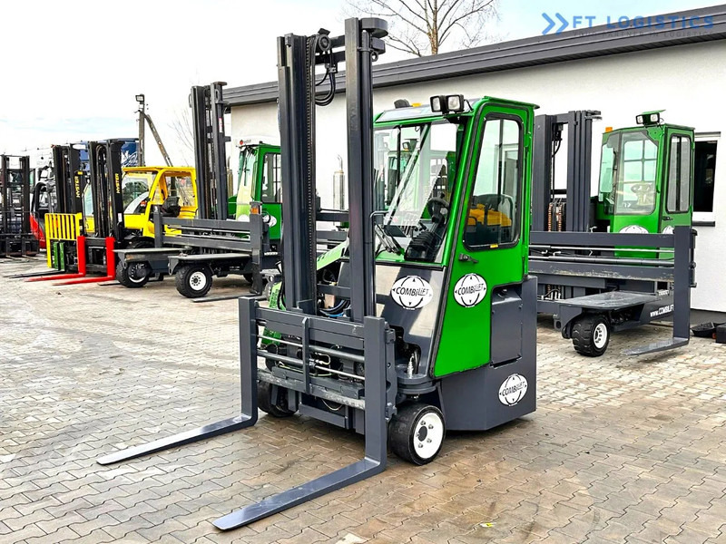 Combilift Combilift C3000CB - DUPLEX 4000mm - Year 2015 - / CABIN - HEATING / ONLY 6546 MTH / EXCELLENT CONDITION / LIKE NEW! Combilift C3 - Ричтрак с движение в 4 посоки: снимка 1 Combilift Combilift C3000CB - DUPLEX 4000mm - Year 2015 - / CABIN - HEATING / ONLY 6546 MTH / EXCELLENT CONDITION / LIKE NEW! Combilift C3 - Ричтрак с движение в 4 посоки: снимка 1