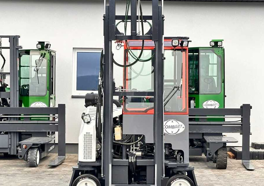 Ричтрак с движение в 4 посоки Combilift Combilift C3000CB - Duplex 4000mm - Year 2016 / ONLY 2,161 MTH / PERFECT CONDITION / LIKE NEW!: снимка 16