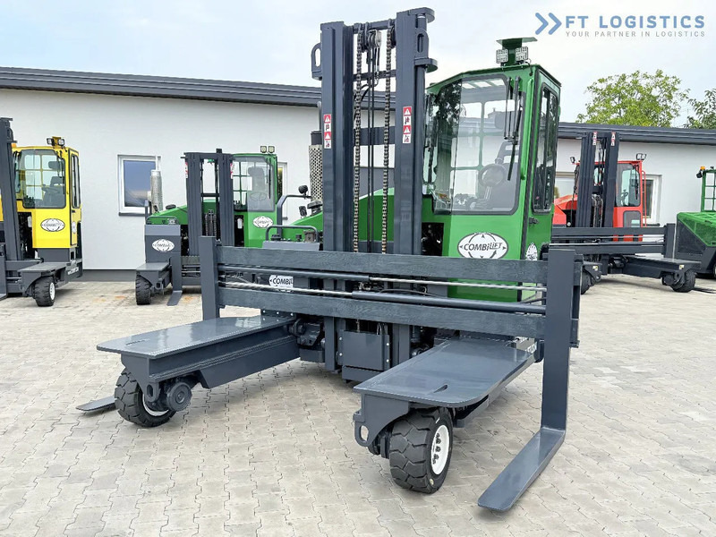 Combilift Combilift C4500 / DIESEL / DUPLEX 4000MM / WIDE FORK POSITIONER / HEATING / FULL CABIN / PERFECT CONDITION / Wide range of four- - Ричтрак с движение в 4 посоки: снимка 5 Combilift Combilift C4500 / DIESEL / DUPLEX 4000MM / WIDE FORK POSITIONER / HEATING / FULL CABIN / PERFECT CONDITION / Wide range of four- - Ричтрак с движение в 4 посоки: снимка 5