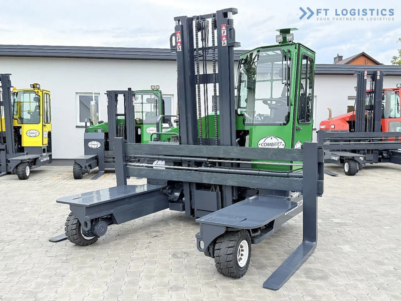 Combilift Combilift C4500 / DIESEL / DUPLEX 4000MM / WIDE FORK POSITIONER / HEATING / FULL CABIN / PERFECT CONDITION / Wide range of four- - Ричтрак с движение в 4 посоки: снимка 4 Combilift Combilift C4500 / DIESEL / DUPLEX 4000MM / WIDE FORK POSITIONER / HEATING / FULL CABIN / PERFECT CONDITION / Wide range of four- - Ричтрак с движение в 4 посоки: снимка 4