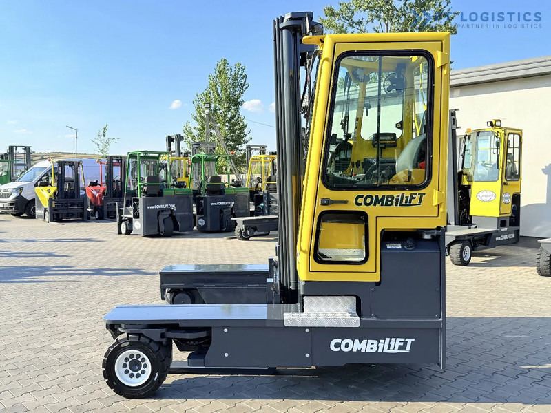 Combilift Combilift C5000 / DIESEL / TRIPLEX 6000MM / FREE LIFT / FORK POSITIONER / BUILT-IN SCALE / HEATING / FULL CABIN / PERFECT CONDIT - Ричтрак с движение в 4 посоки: снимка 4 Combilift Combilift C5000 / DIESEL / TRIPLEX 6000MM / FREE LIFT / FORK POSITIONER / BUILT-IN SCALE / HEATING / FULL CABIN / PERFECT CONDIT - Ричтрак с движение в 4 посоки: снимка 4