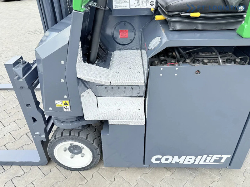 Ричтрак с движение в 4 посоки Combilift Combilift CBE2500 / TRIPLEX / 5500MM / FREE LIFT / ELECTRIC DRIVE / ONLY 2300 MTH / FORK POSITIONER / SIDE SHIFT / NEW TYRES / L: снимка 16