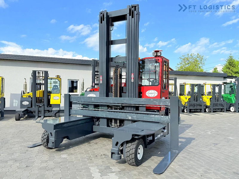Combilift Combilift Wózki 4-kierunkowe C8000 / GAS / TRIPLEX 8300 / WIDE FORK POSITIRONER / FREE-LIFT / A comprehensive range of four-way - Ричтрак с движение в 4 посоки: снимка 3 Combilift Combilift Wózki 4-kierunkowe C8000 / GAS / TRIPLEX 8300 / WIDE FORK POSITIRONER / FREE-LIFT / A comprehensive range of four-way - Ричтрак с движение в 4 посоки: снимка 3