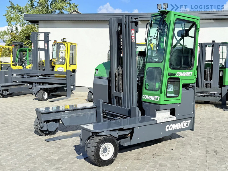 Combilift FOUR-WAY / MULTI-DIRECTIONAL FORKLIFT C4500 / DIESEL / TRIPLEX 4900MM / ONLY 4160 WORKING HOURS / FORK POSITIONER / FULL CABIN W - Ричтрак с движение в 4 посоки: снимка 1 Combilift FOUR-WAY / MULTI-DIRECTIONAL FORKLIFT C4500 / DIESEL / TRIPLEX 4900MM / ONLY 4160 WORKING HOURS / FORK POSITIONER / FULL CABIN W - Ричтрак с движение в 4 посоки: снимка 1