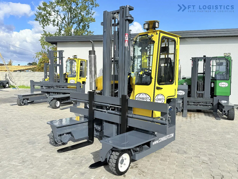 Combilift FOUR-WAY / MULTI-DIRECTIONAL FORKLIFT / ONLY 491 HOURS / C2500 / GAS / DUPLEX 4600MM / SHORT – ONLY 1900MM / WIDTH 2700MM WITH F - Ричтрак с движение в 4 посоки: снимка 2 Combilift FOUR-WAY / MULTI-DIRECTIONAL FORKLIFT / ONLY 491 HOURS / C2500 / GAS / DUPLEX 4600MM / SHORT – ONLY 1900MM / WIDTH 2700MM WITH F - Ричтрак с движение в 4 посоки: снимка 2