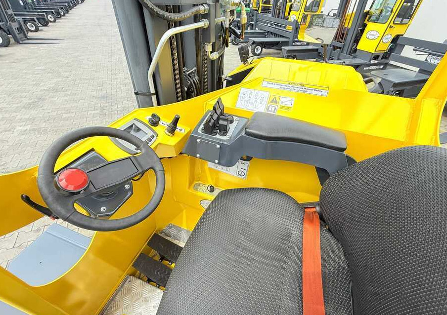 Ричтрак с движение в 4 посоки Combilift MR / ELECTRIC / TRIPLEX – 6000MM / FULL FREE LIFT / WIDE POSITIONER / FORK SIDESHIFT / ONLY 1400 HOURS / LIKE NEW: снимка 16