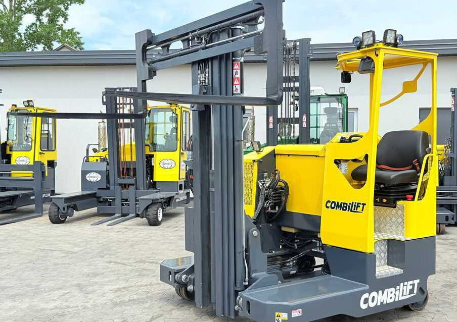 Ричтрак с движение в 4 посоки Combilift MR / ELECTRIC / TRIPLEX – 6000MM / FULL FREE LIFT / WIDE POSITIONER / FORK SIDESHIFT / ONLY 1400 HOURS / LIKE NEW: снимка 19