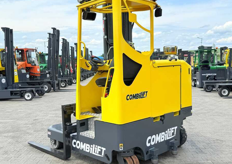 Ричтрак с движение в 4 посоки Combilift MR / ELECTRIC / TRIPLEX – 6000MM / FULL FREE LIFT / WIDE POSITIONER / FORK SIDESHIFT / ONLY 1400 HOURS / LIKE NEW: снимка 11