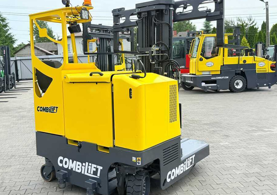 Ричтрак с движение в 4 посоки Combilift MR / ELECTRIC / TRIPLEX – 6000MM / FULL FREE LIFT / WIDE POSITIONER / FORK SIDESHIFT / ONLY 1400 HOURS / LIKE NEW: снимка 26