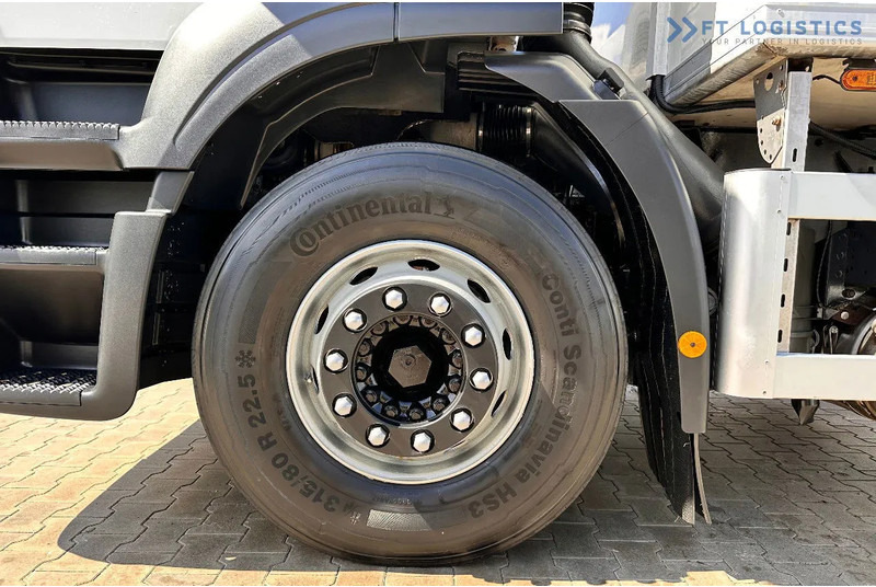 Iveco Stralis 420 STRALIS 420 / Refrigerated Truck / Carrier Supra 950 / 19 Pallets / Tail Lift / Tires - Рефрижератор камион: снимка 5 Iveco Stralis 420 STRALIS 420 / Refrigerated Truck / Carrier Supra 950 / 19 Pallets / Tail Lift / Tires - Рефрижератор камион: снимка 5