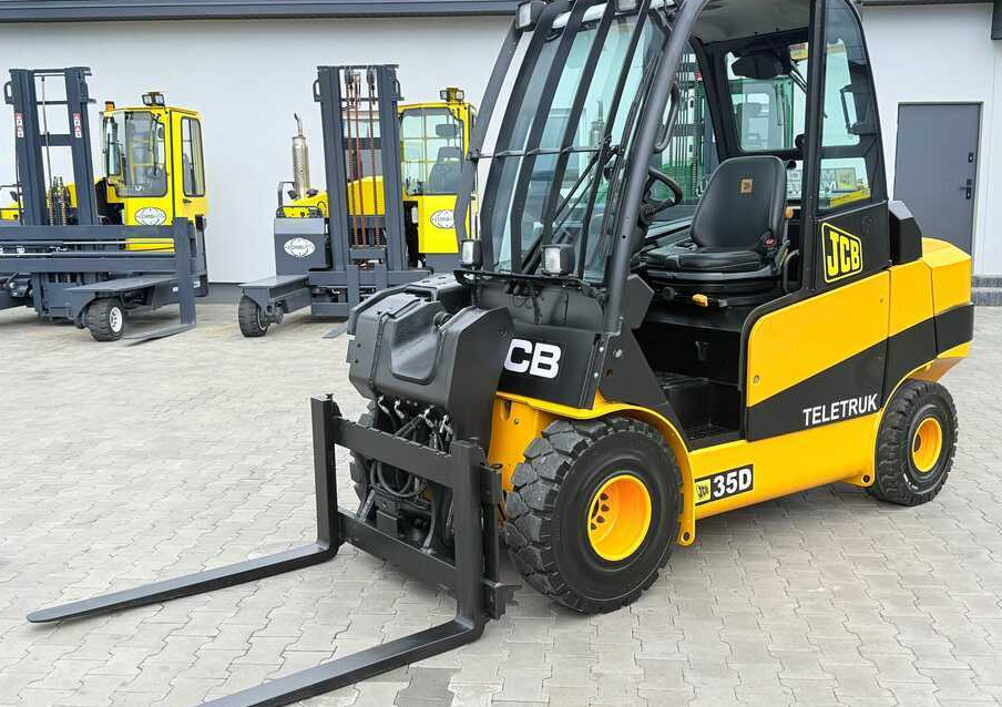 JCB TLT35D / DIESEL / CAB / NEW TYRES / 4450MM / TELESCOPIC – EXCELLENT CONDITION - Телескопичен товарач: снимка 2 JCB TLT35D / DIESEL / CAB / NEW TYRES / 4450MM / TELESCOPIC – EXCELLENT CONDITION - Телескопичен товарач: снимка 2