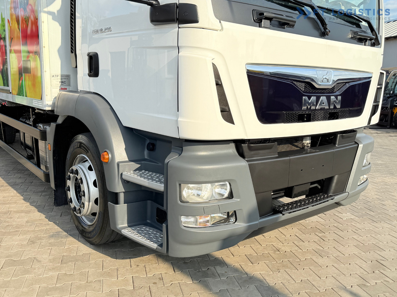 Рефрижератор камион За превоз на хранителни стоки MAN TGM 18.290 / THERMOKING T-1200R / BI-TEMPERATURE / 19 PALLETS / 90% TYRES / EXCELLENT CONDITION / DHOLLANDIA TAIL LIFT / SIDE DOOR / PAYLOAD 8,220 KG: снимка 14