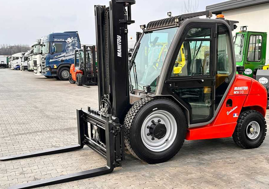 Manitou MSI30 / DIESEL / DUPLEX / 3400MM / CABIN / FORK POSITIONER / SIDE SHIFT / LIKE NEW - Мотокар с висока проходимост: снимка 1 Manitou MSI30 / DIESEL / DUPLEX / 3400MM / CABIN / FORK POSITIONER / SIDE SHIFT / LIKE NEW - Мотокар с висока проходимост: снимка 1