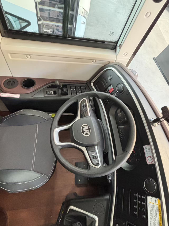 ANKAI N12 - Туристически автобус: снимка 4 ANKAI N12 - Туристически автобус: снимка 4