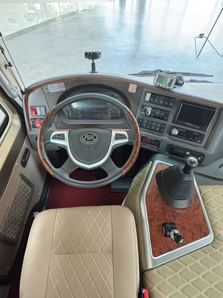 ANKAI k73 - Градски автобус: снимка 4 ANKAI k73 - Градски автобус: снимка 4