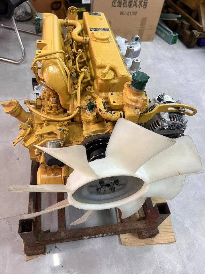 CATERPILLAR C2.4 - Двигател за Прикачен инвентар: снимка 3 CATERPILLAR C2.4 - Двигател за Прикачен инвентар: снимка 3