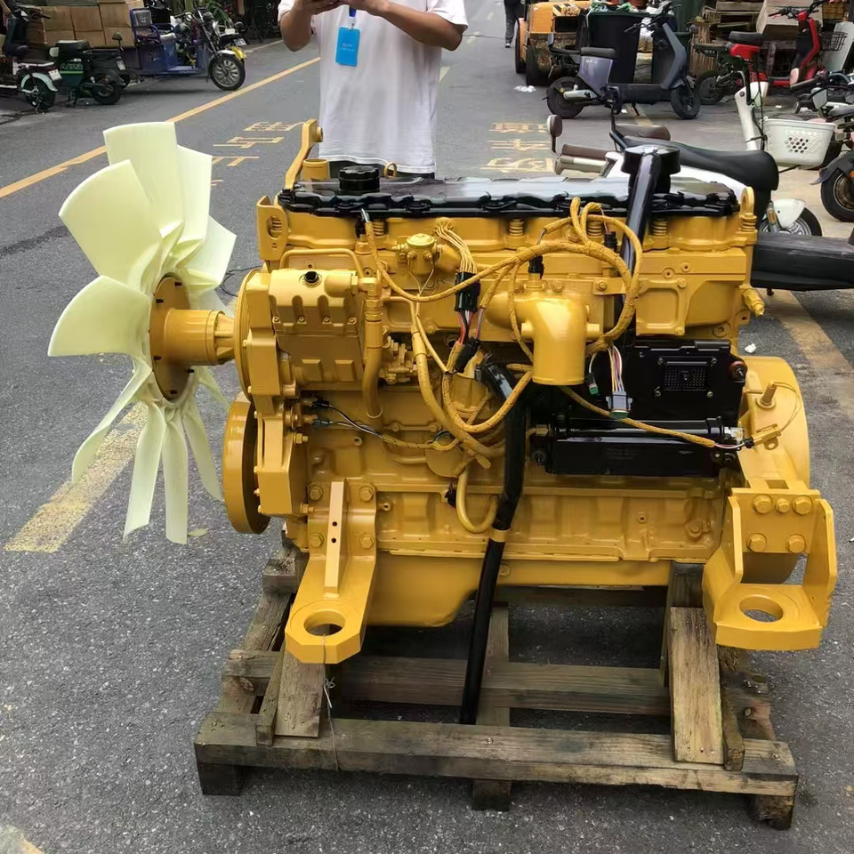CATERPILLAR c7 - Двигател за Прикачен инвентар: снимка 1 CATERPILLAR c7 - Двигател за Прикачен инвентар: снимка 1