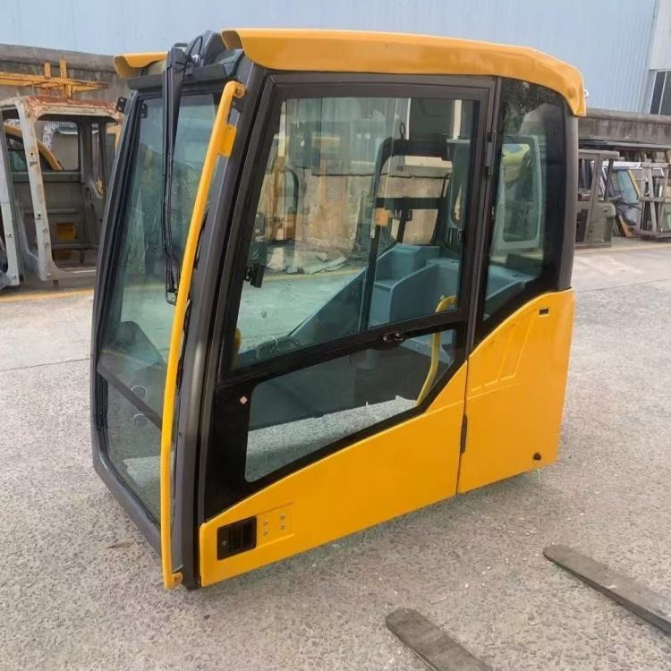 HITACHI ZX200-3 ZX210-3 ZX240-3 - Кабина за Багер: снимка 1 HITACHI ZX200-3 ZX210-3 ZX240-3 - Кабина за Багер: снимка 1