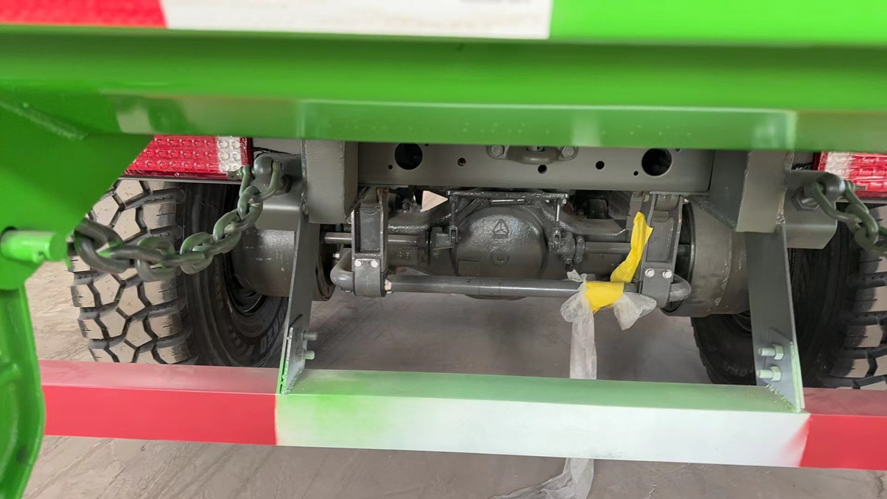 HOWO 6*6 dump truck - Самосвал камион: снимка 5 HOWO 6*6 dump truck - Самосвал камион: снимка 5
