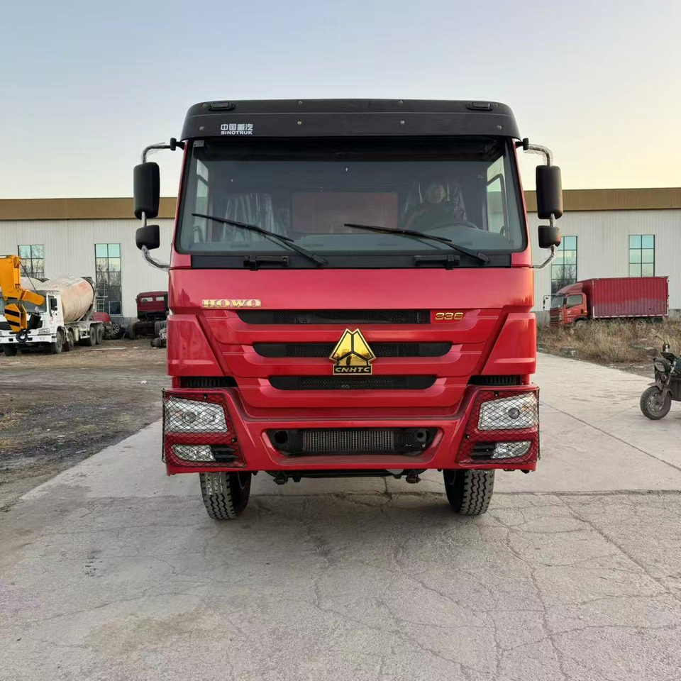 HOWO HOWO 371 6*4 dump truck - Самосвал камион: снимка 1 HOWO HOWO 371 6*4 dump truck - Самосвал камион: снимка 1